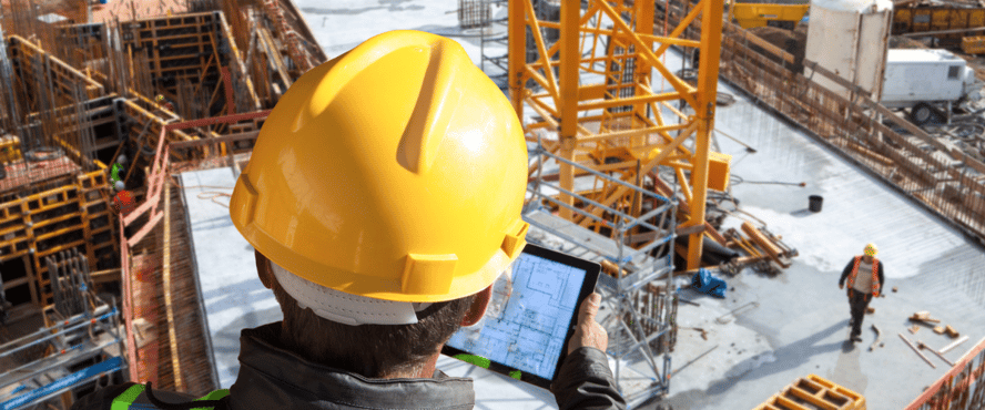 Asite_4_Ways_to_Introduce_a_Document_Manage_System_That_Works_hardhat_tablet