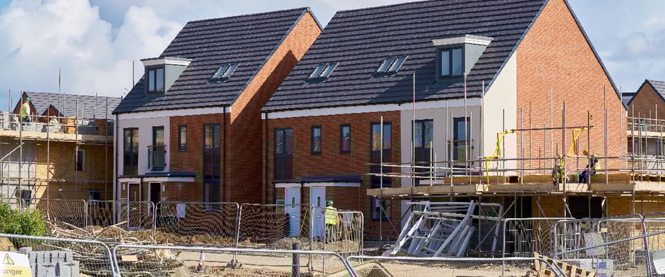 Asite_Blog_Overcoming_3_Roadblocks_to_Retrofitting_Houses_Scaffolding
