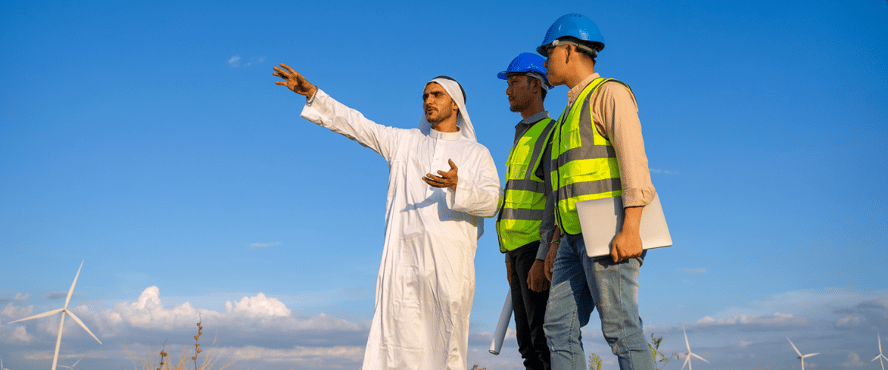 Asite_Blog_The_Background_Benefits_Outlook_of_BIM_in_the_Middle_East_wind_turbine_workers