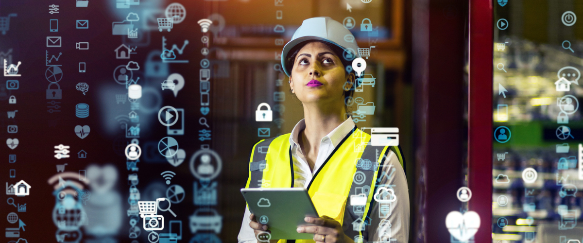 Asite_How_Technology_is_Disrupting_the_Construction_Workforce_woman_tablet