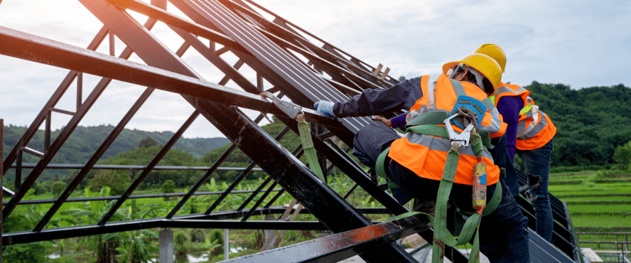 Asite_blog_Will_Construction_Building_Materials_Prices_Rise_or_Fall_in_2023_roof_scaffold